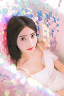 老师趴讲台屁股撅起来作文